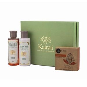 Body Care Gift Box (Orange Blossom Shampoo, Lotion & Sandal Soap) - 200 gms